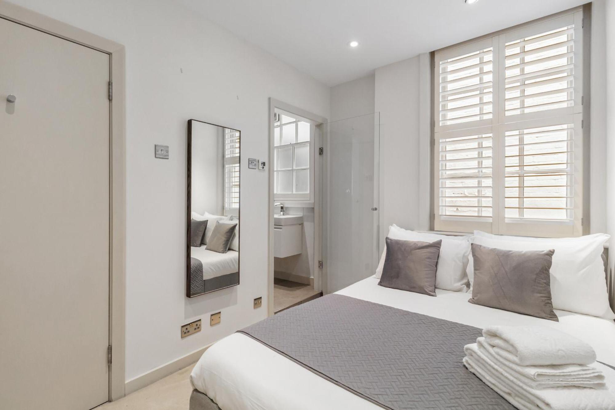 Luxurious Townhouse - La Reserve Knightsbridge Apartament Londra